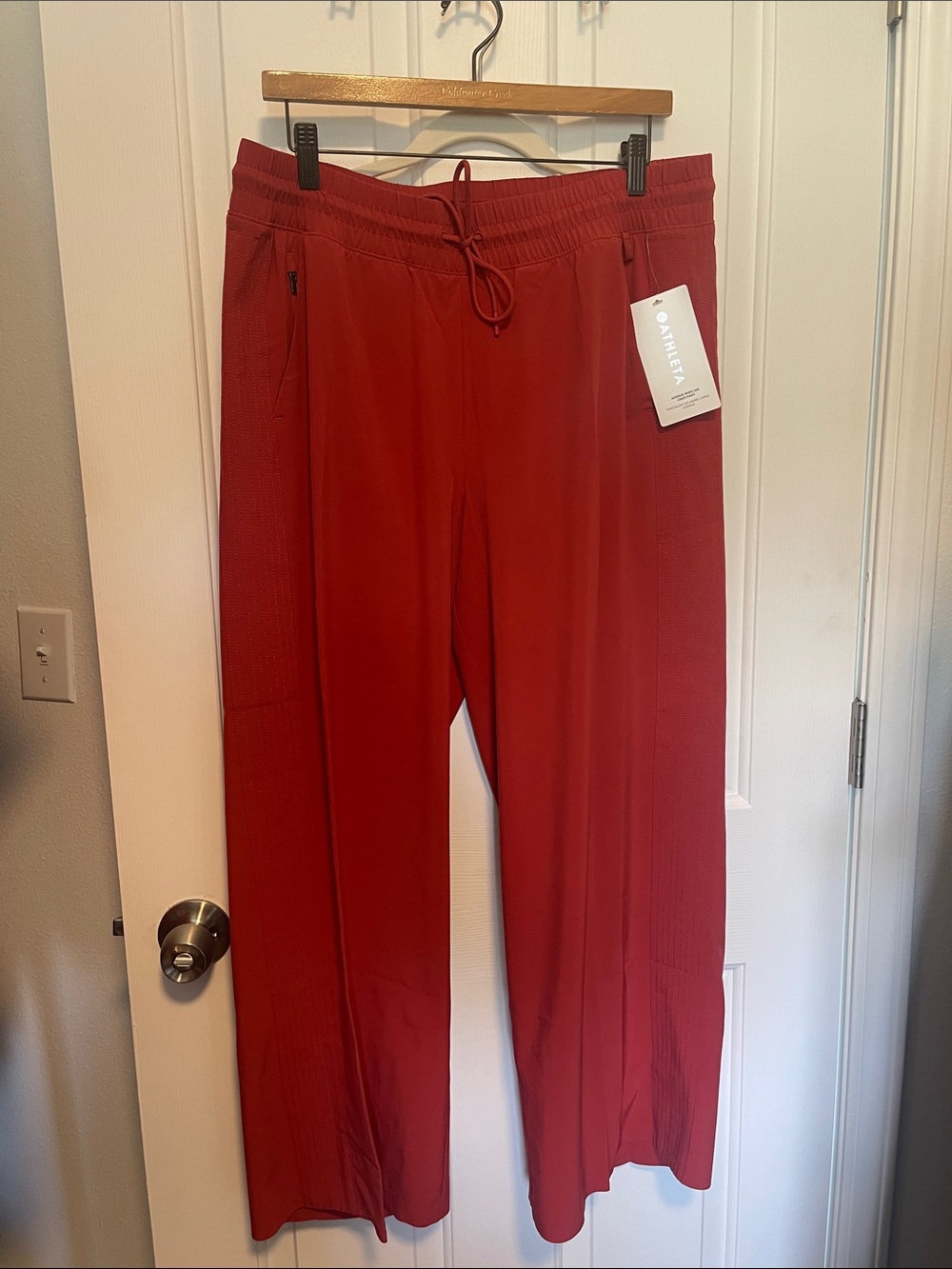 Athlete TALL Avenue Wide Leg Crop
